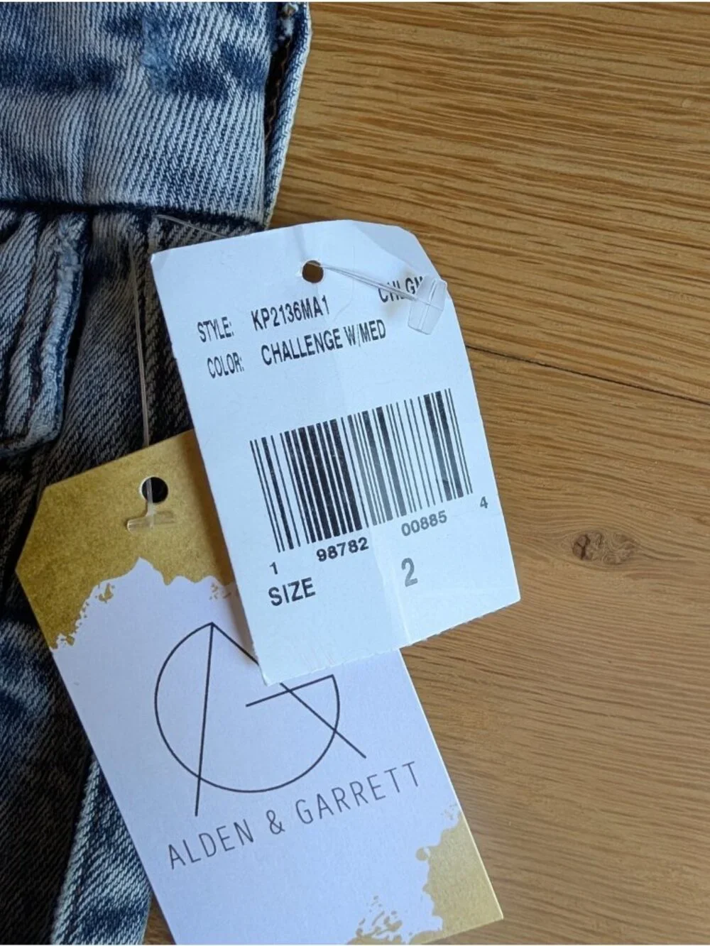 Kut from the Kloth Medium Acid Wash High Rise Ana Flare Jeans, Size 2 NWT!